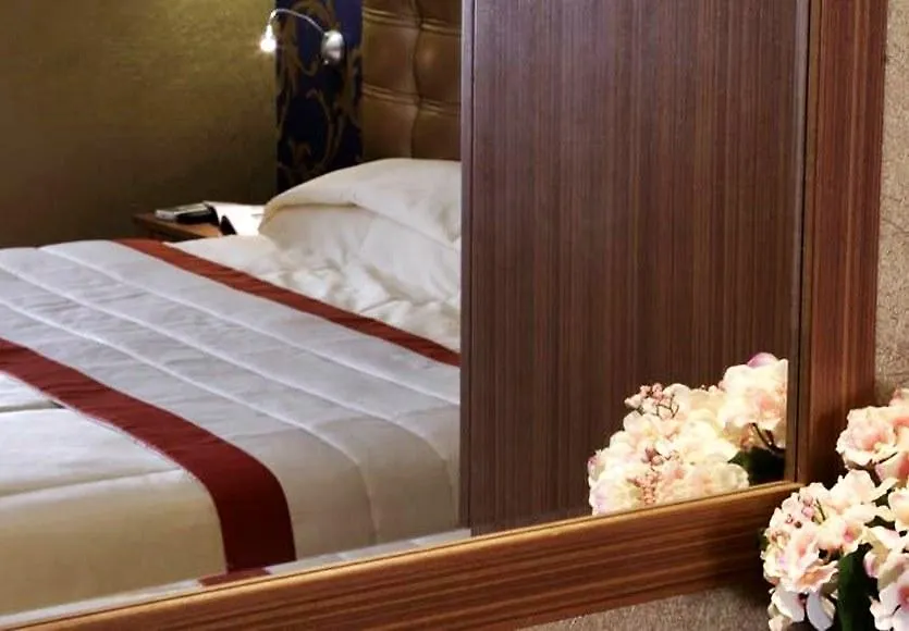 Mira Otel Alsancak Esmirna 3*,  Turquía